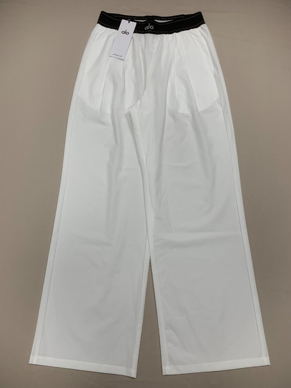 ALO Yoga White/Black City Style Suit Up Trouser🤍🖤Regular 30" Inseam - Picture 2 of 12